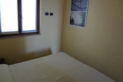 Aparthotel Borgo Blu Poggio Lazise Exterior foto