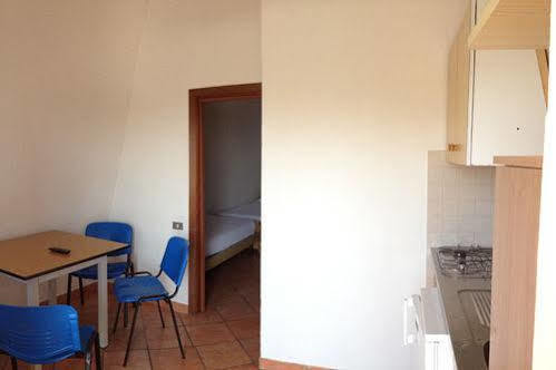 Aparthotel Borgo Blu Poggio Lazise Exterior foto