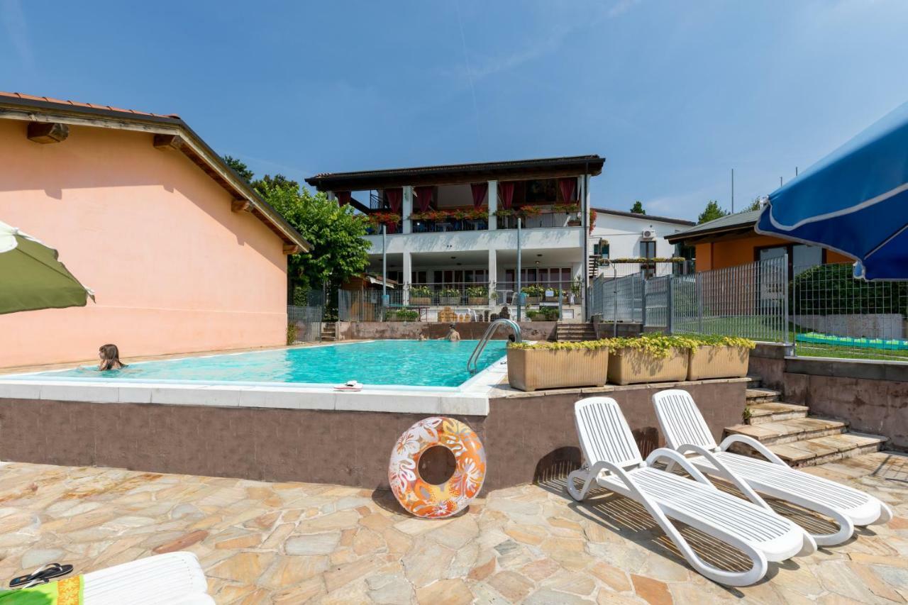 Aparthotel Borgo Blu Poggio Lazise Exterior foto